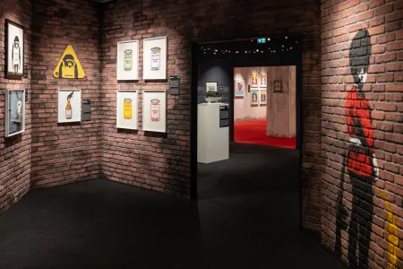 instafeed Banksy